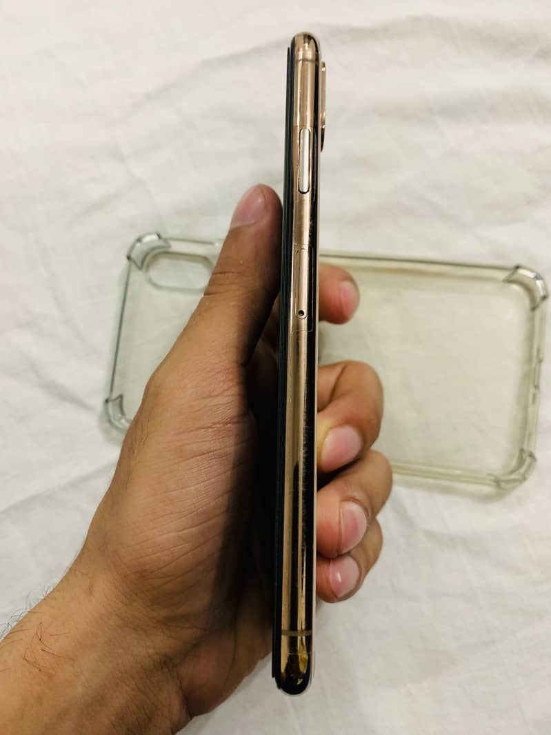 Iphone xs max 7