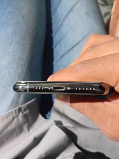 I phone 11 pro