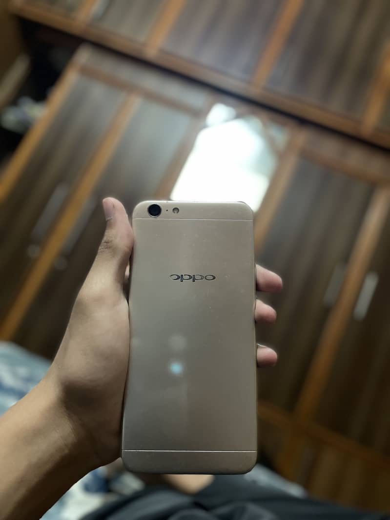 Oppo A57 9