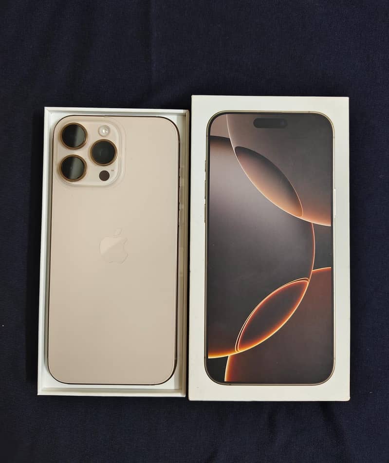 Apple iPhone 16 Pro Max 0
