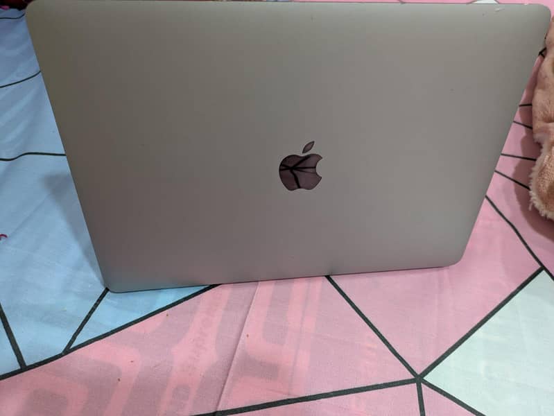 Macbook Pro 2018 5