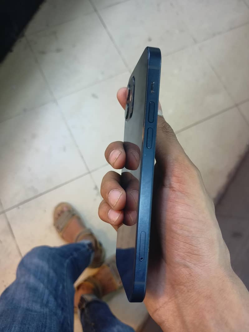 iphone 12 0