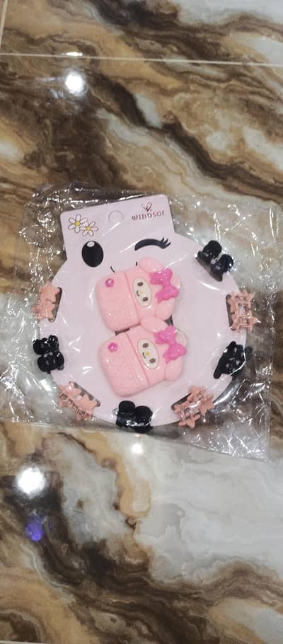 baby pins set Each 350