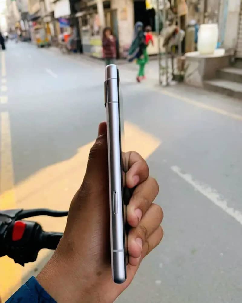 Google pixel 7a 1