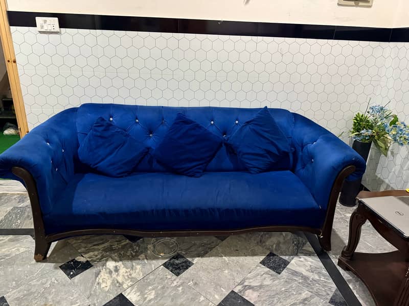 Sofa set 0