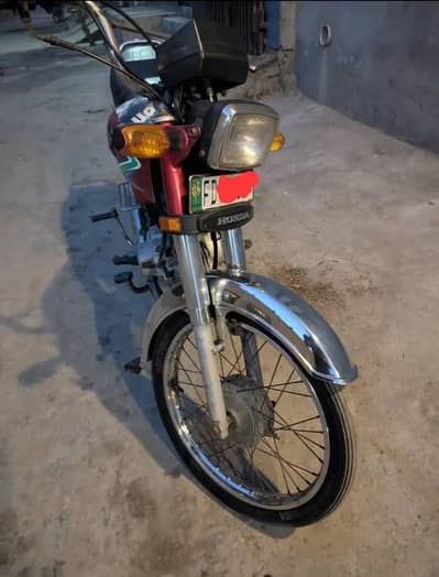 Honda CD 70 18 model