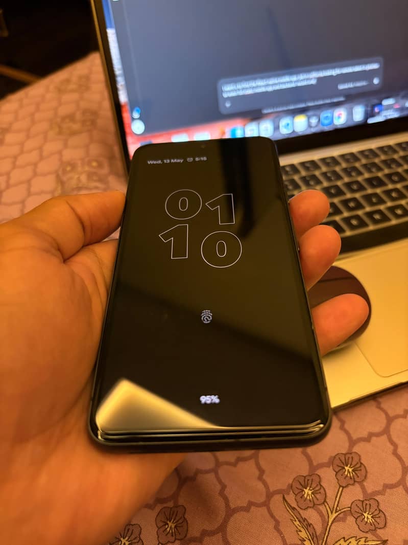 Google Pixel 8 PTA 3