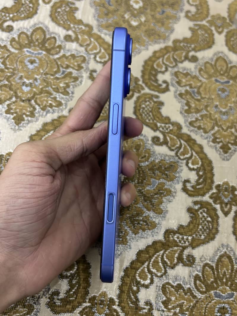 Iphone 16 plus 1