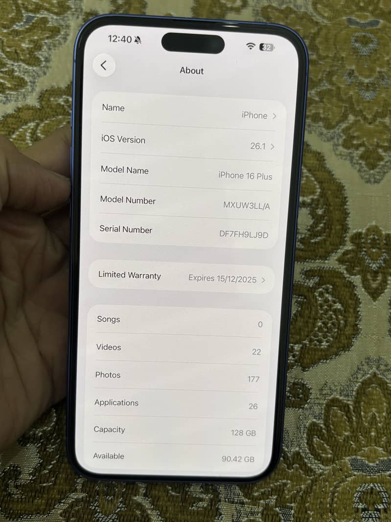 Iphone 16 plus 6