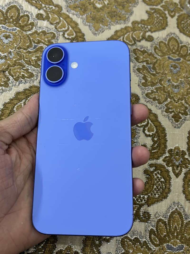 Iphone 16 plus 7