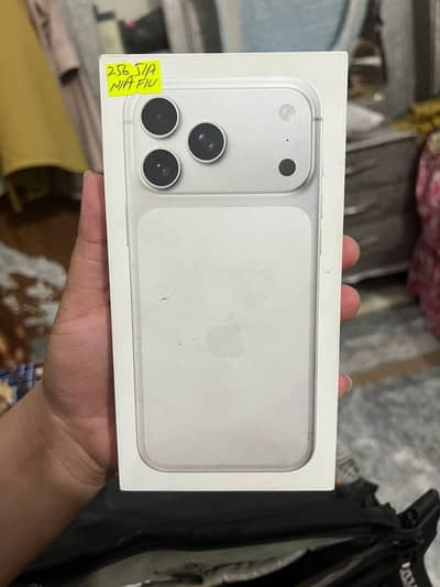 iphone 17promax silver factory unlocked