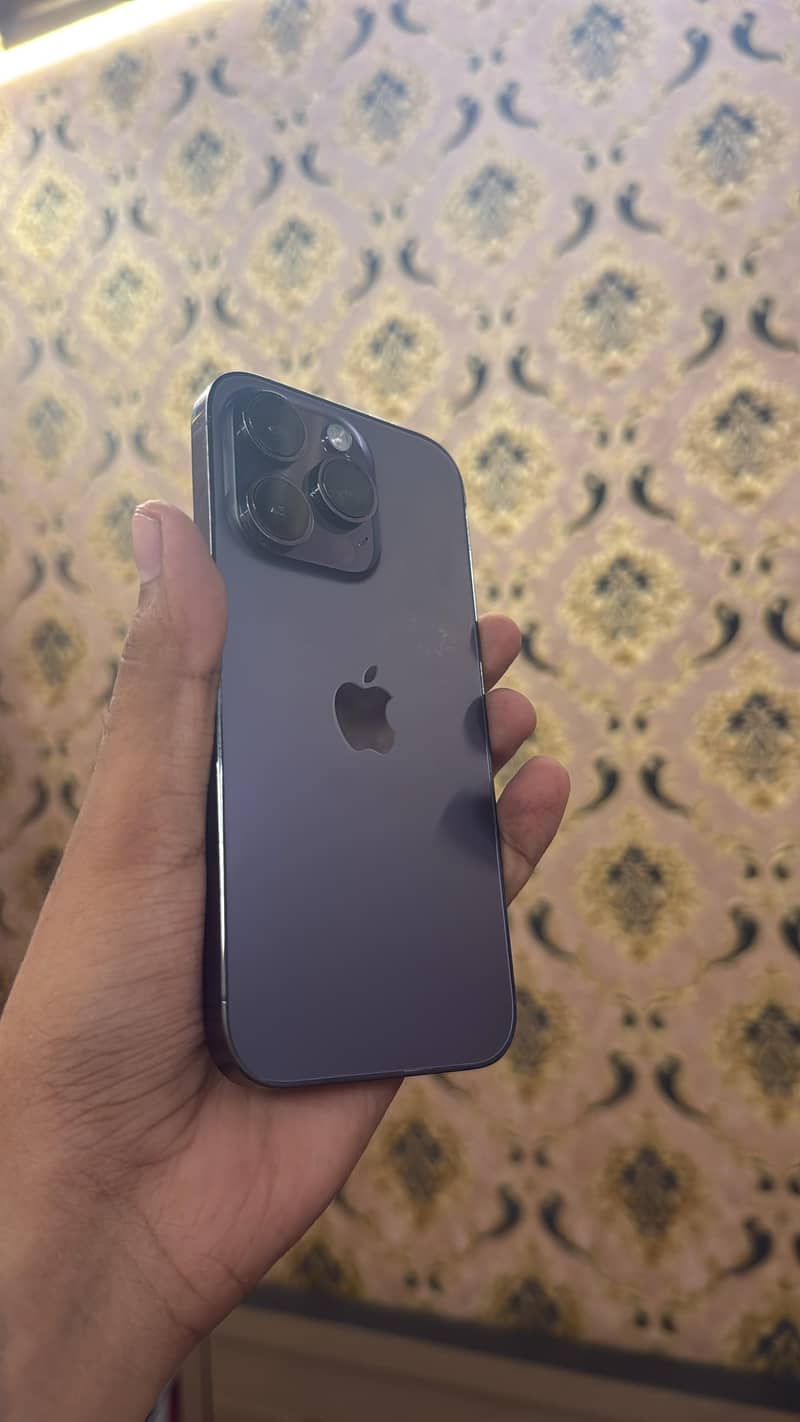 iphone 14pro jv 1