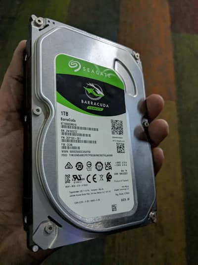 1 TB Seagate Barracuda - Pulled out HDD