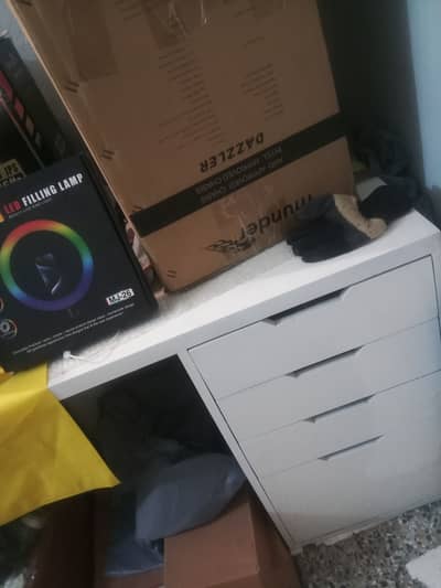 Gaming Table and Gaming Setup available Rs 10000 to 40000