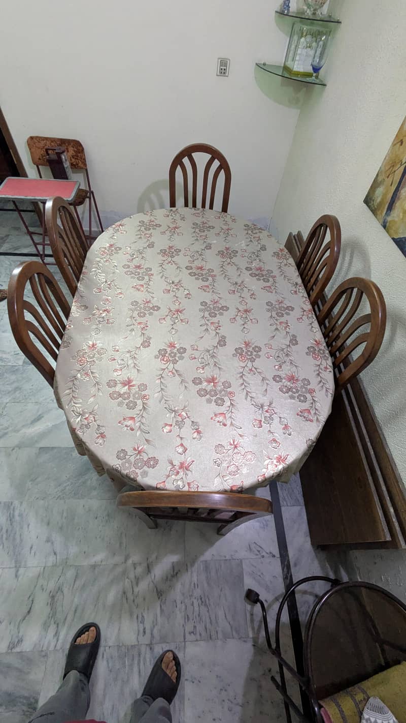 Dining table 6 chairs 1