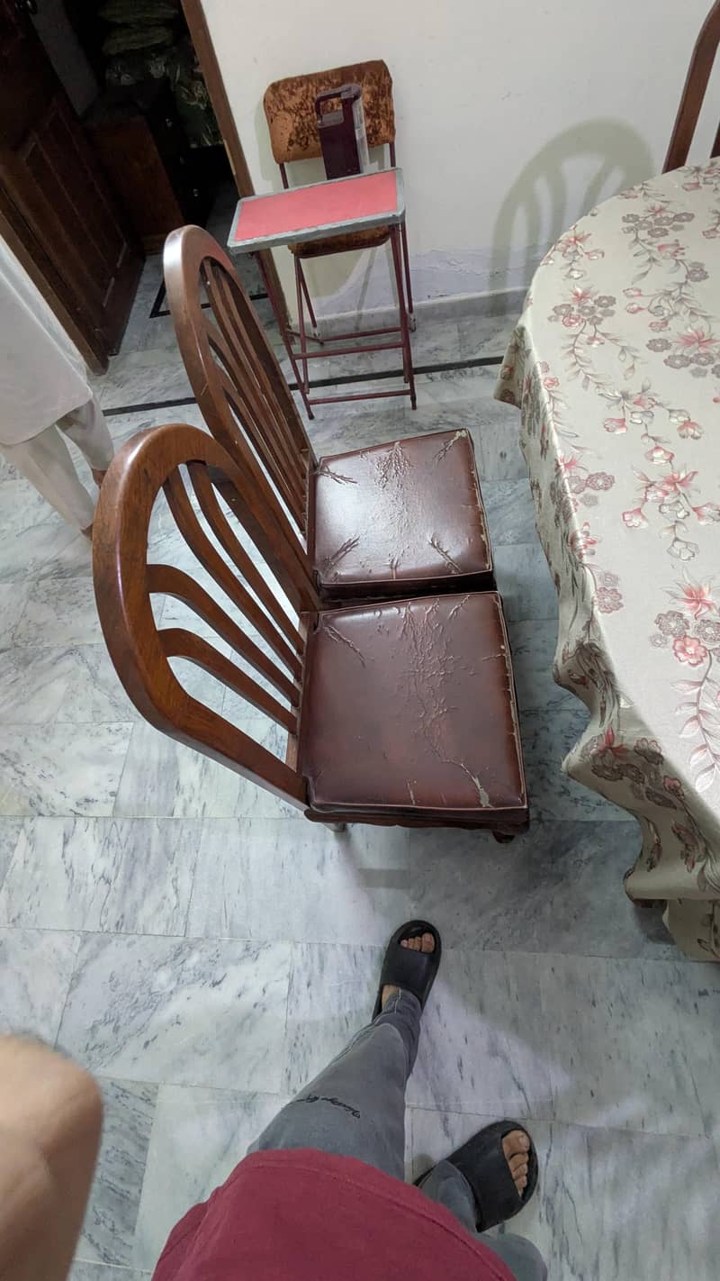 Dining table 6 chairs 2