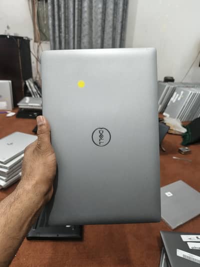 dell precision 3480 i5 13th gen 16/256