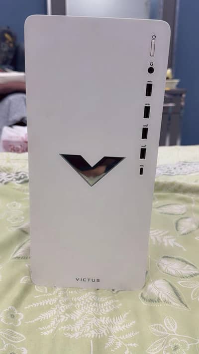 HP victus