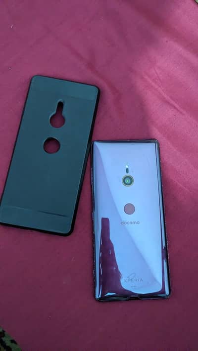 moto G 5G 2024 and Sony Xperia xz3