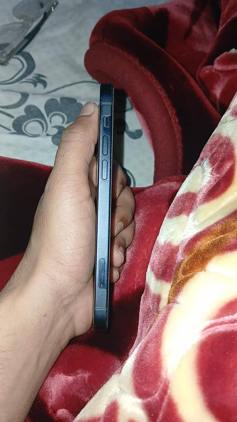 Iphone 12 5