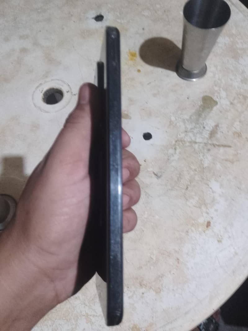 Poco c 85 1