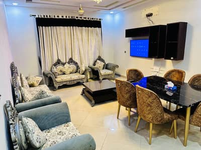 1 kanal luxury furnished Ground portion available for Rent