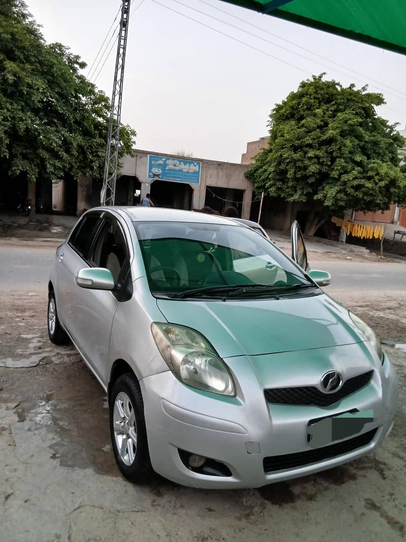 VITZ 2007/13 3