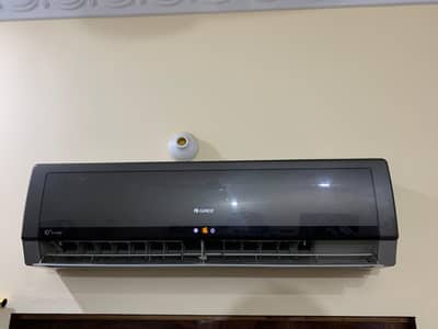 Gree A/C Inverter  far sell