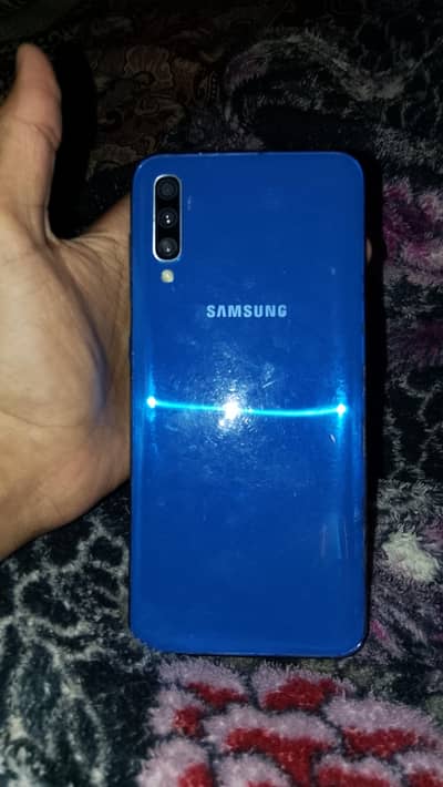 Samsung a50 128 gb