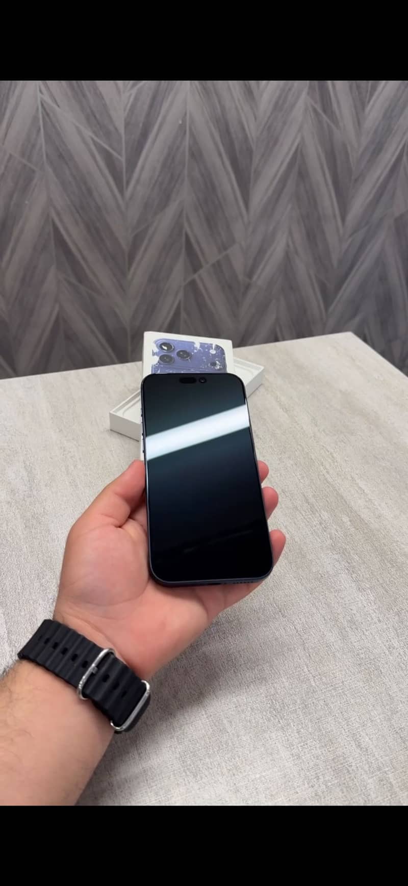 iPHONE 17 PRO MAX 3