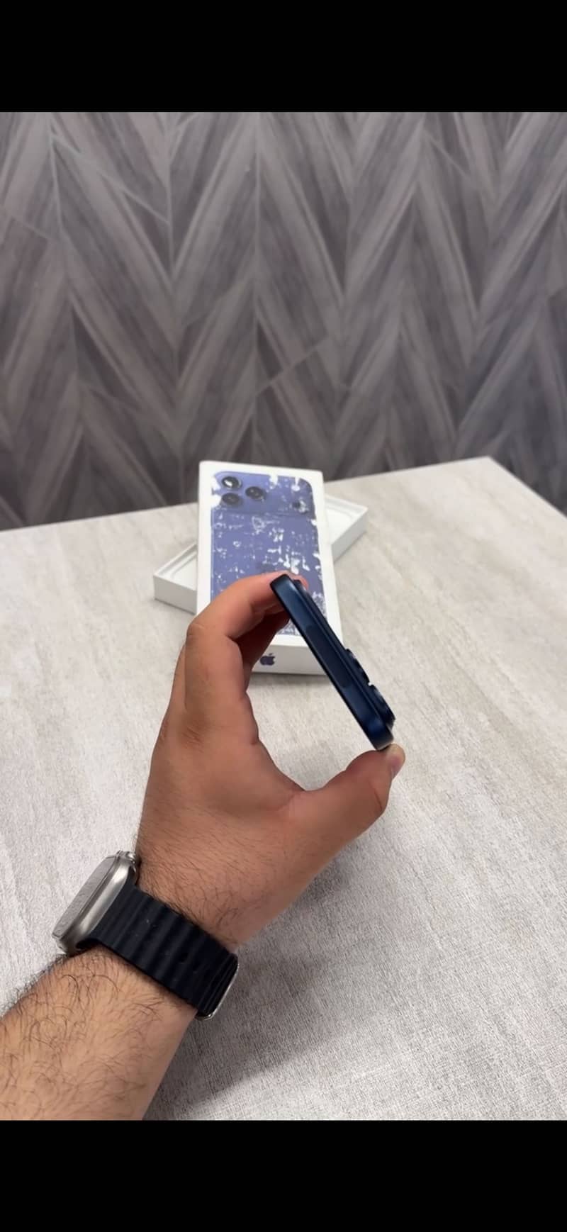 iPHONE 17 PRO MAX 5