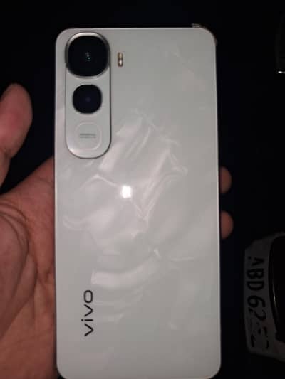 vivo y400