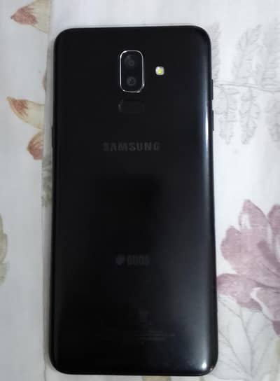 Samsung Galaxy J8