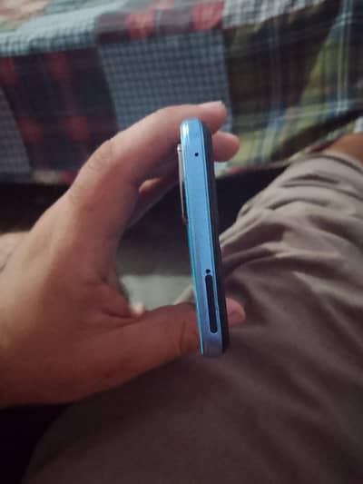 vivo y33s