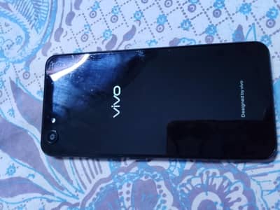 vivo y93 6/128 gb all ok set urgent sell 10500 just 3 months used