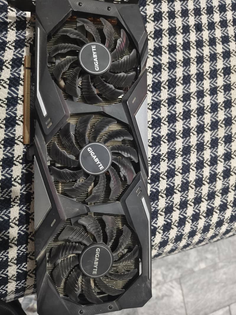 Rtx 5500xt 1