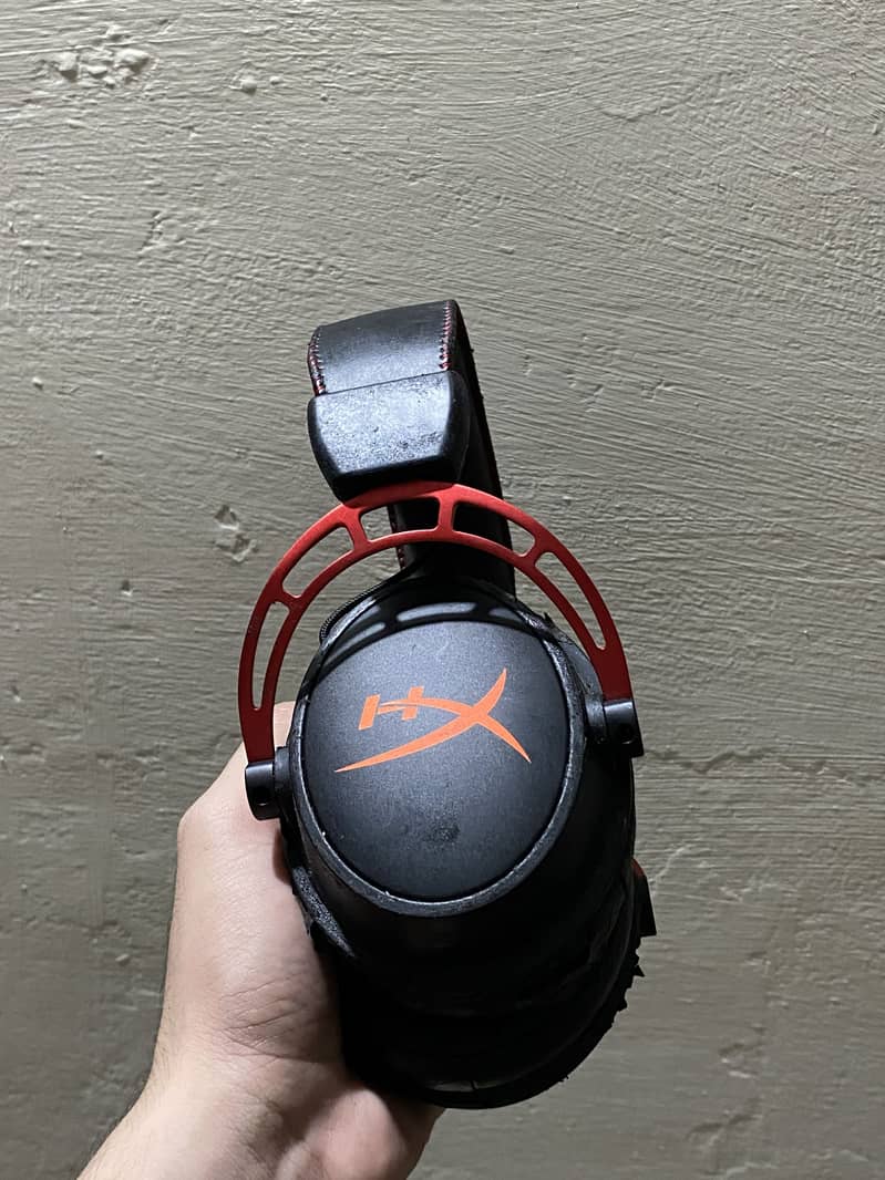 Hyper x Cloud alpha 0