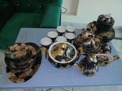 Dinner set