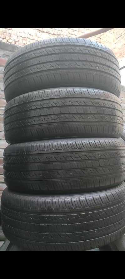 Lahore Tyre Shop 225/55R18 Kia Sportage 80% 4 tyres Set
