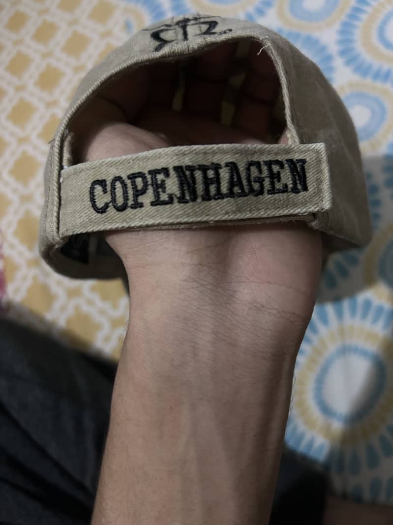 Premium cap 2