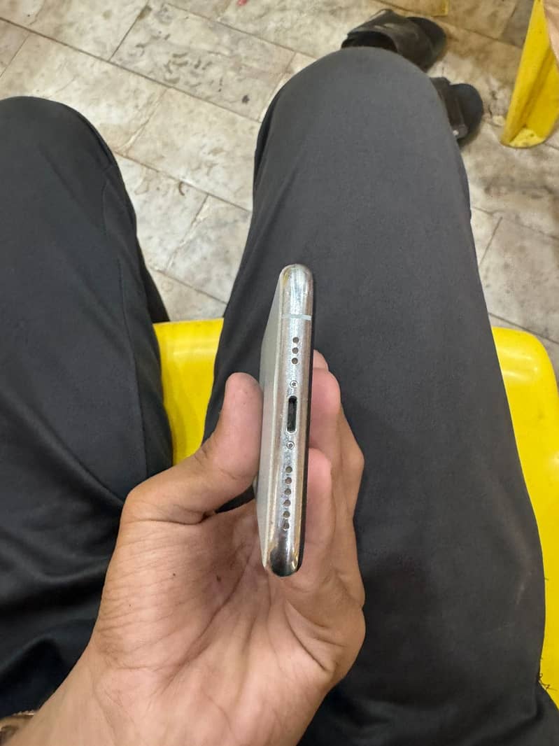 Iphone 11 pro 0