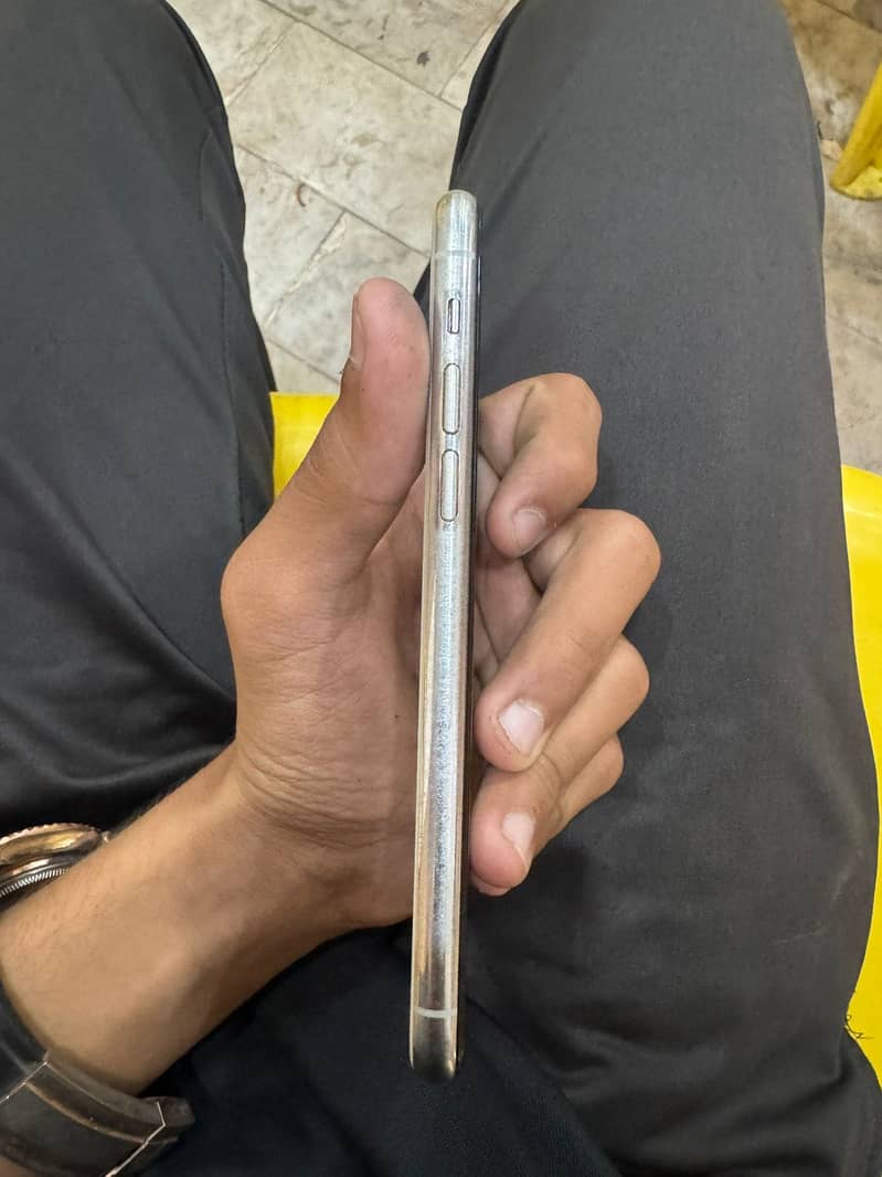Iphone 11 pro 3