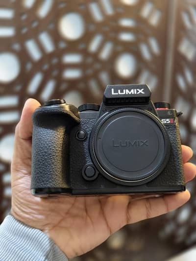 Panasonic Lumix  S5ii body