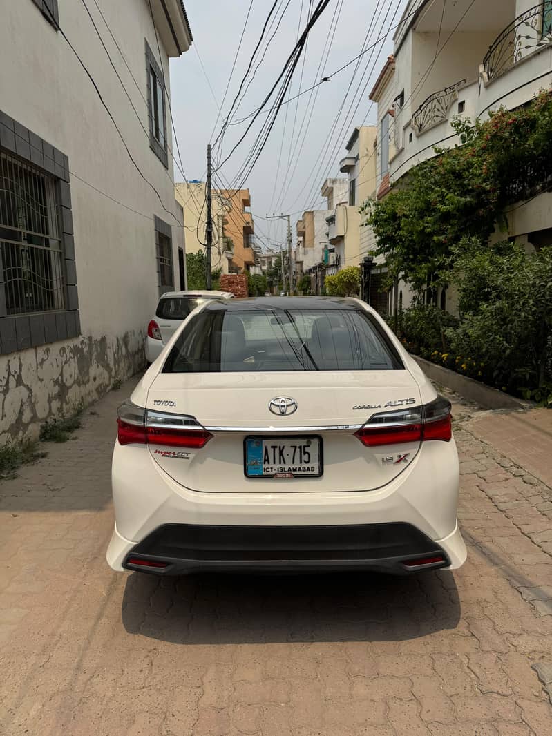 COROLLA ALTIS 1.6 AUTOMATIC 4