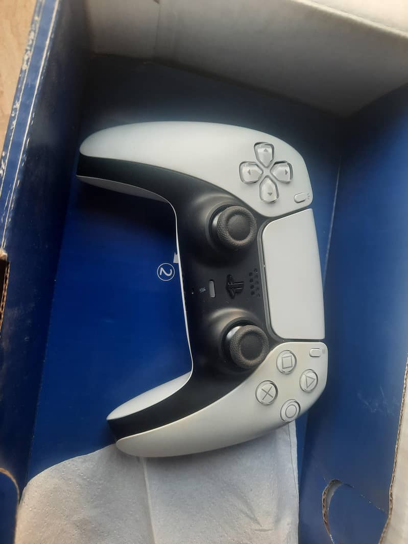 ps5 slim 1