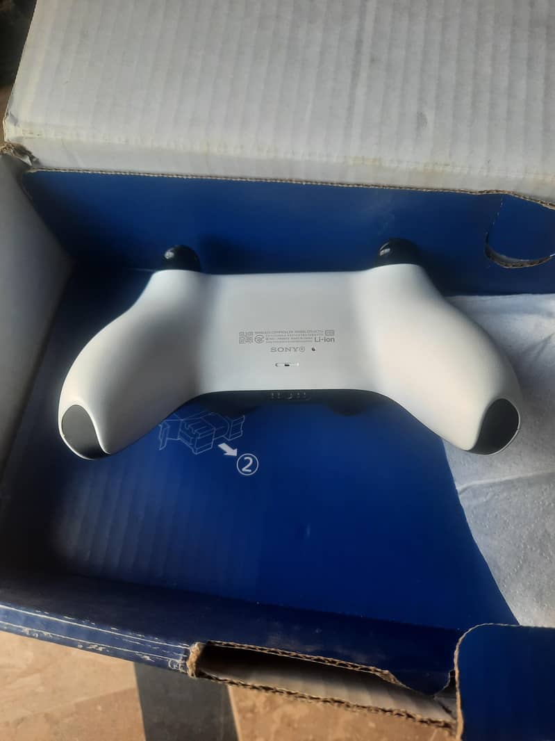 ps5 slim 2