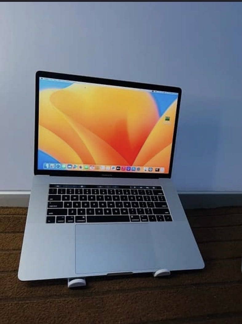 Macbook pro 2017 0