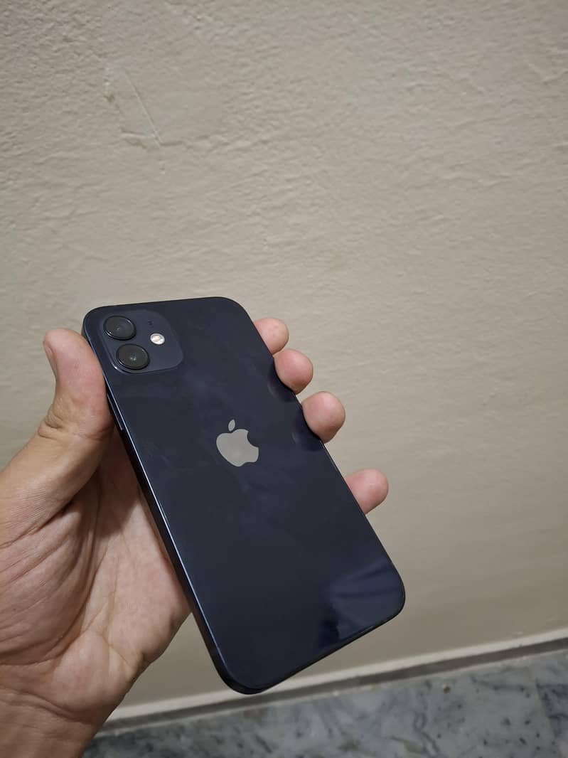 iPhone 12 jv 0