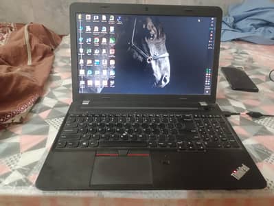 Lenovo ThinkPad 20DF0030US 5th Gen