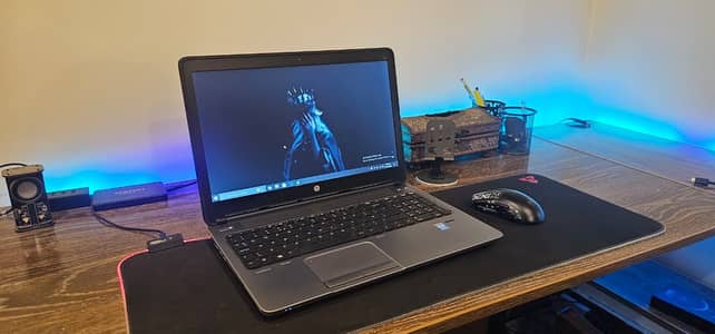 HP laptop with charger 16gb